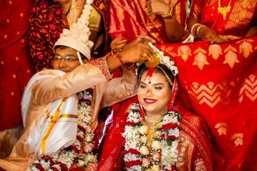 Calcutta Wedding Photography Sindoor Daan Photo